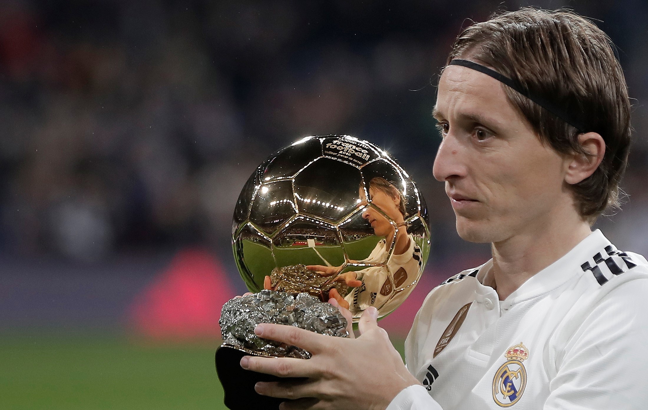 16岁郑俊鸿残特奥会50米蛙泳夺冠，福建代表团游泳首金