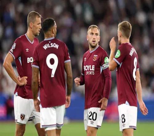 颜骏凌：赢下德比提升了我们的信心，球队每年的目标都是争冠