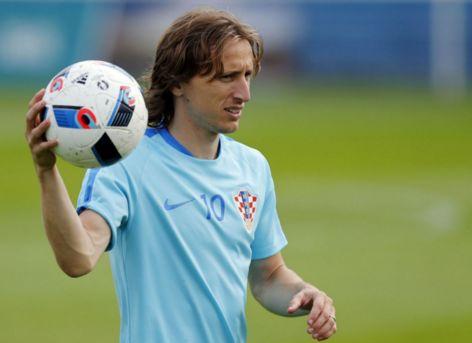 德转列勒沃库森历史最贵阵：维尔茨、哈弗茨领衔，弗林蓬入选